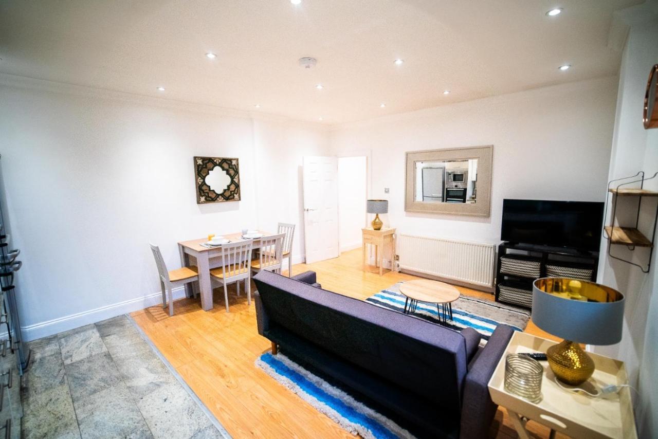 Stay With Serena Homes , One Bedroom Apartment Purley Exterior photo