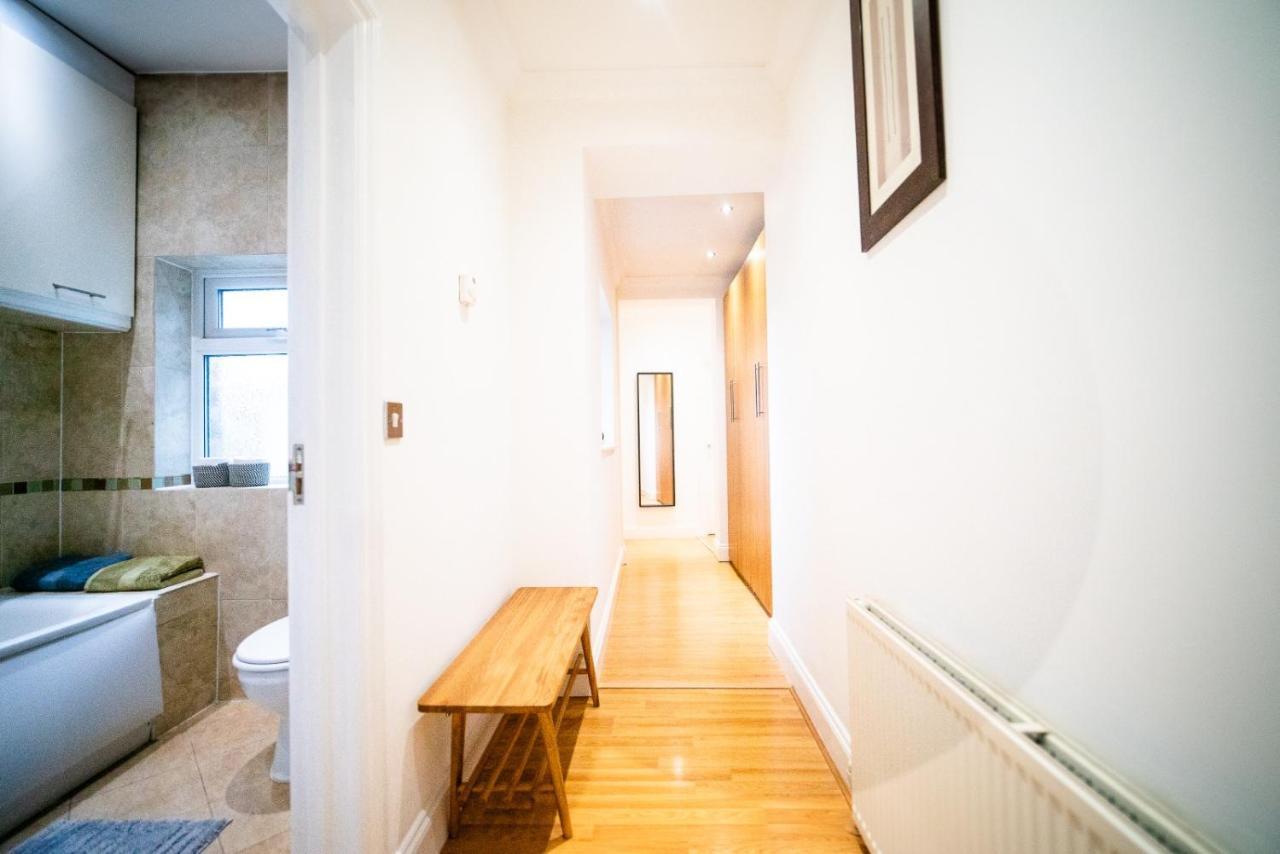 Stay With Serena Homes , One Bedroom Apartment Purley Exterior photo