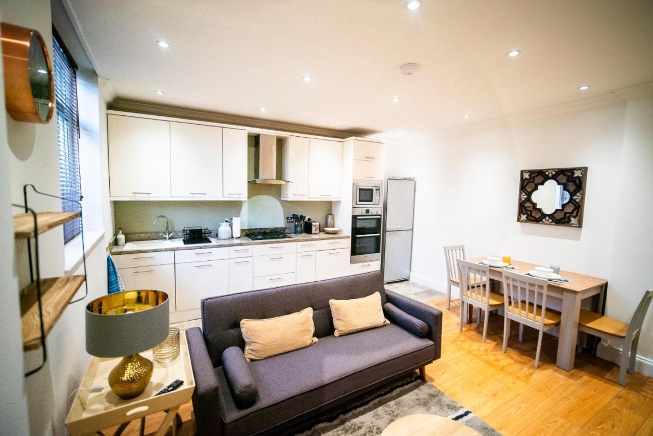 Stay With Serena Homes , One Bedroom Apartment Purley Exterior photo
